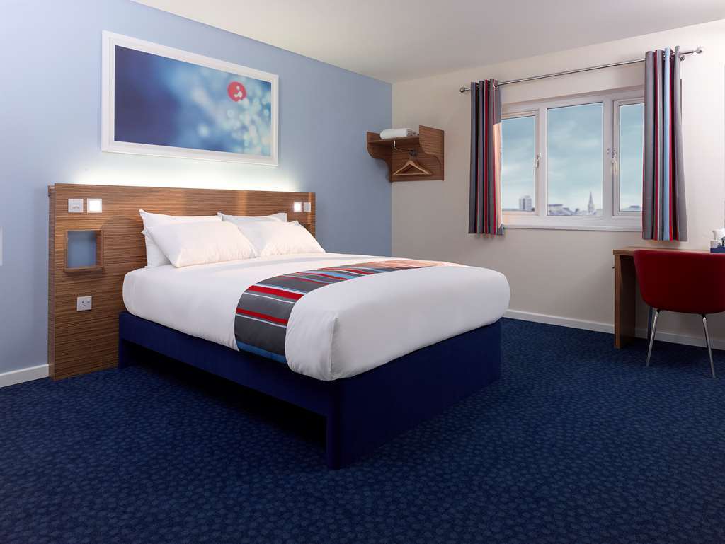 Travelodge Reading Whitley Pokój zdjęcie